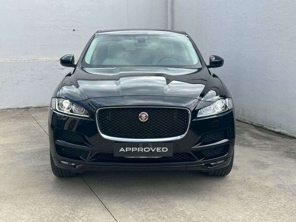 Jaguar F-Pace usata a Perugia (8)