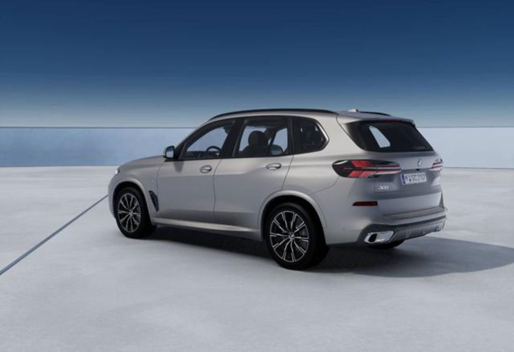 BMW X5 nuova a Modena (2)