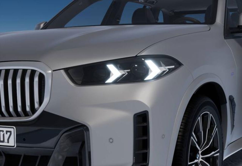 BMW X5 nuova a Modena (7)