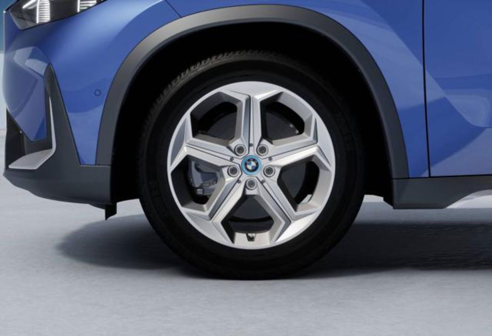 BMW X1 nuova a Modena (8)