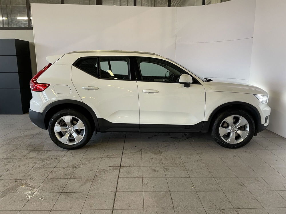 Volvo XC40 usata a Monza e Brianza (8)