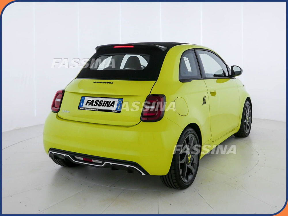 Abarth 500e Cabrio usata a Milano (6)