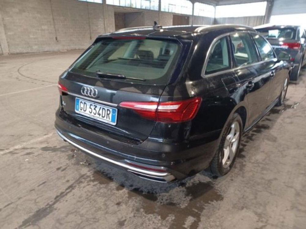 Audi A4 Avant usata a Salerno (2)