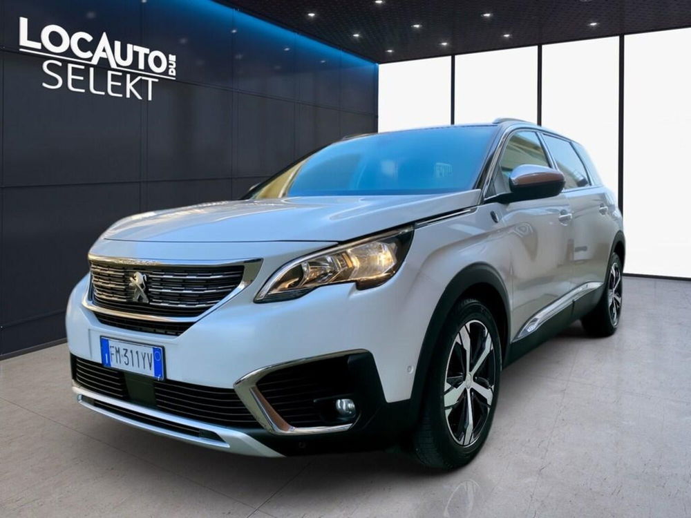 Peugeot 5008 usata a Torino