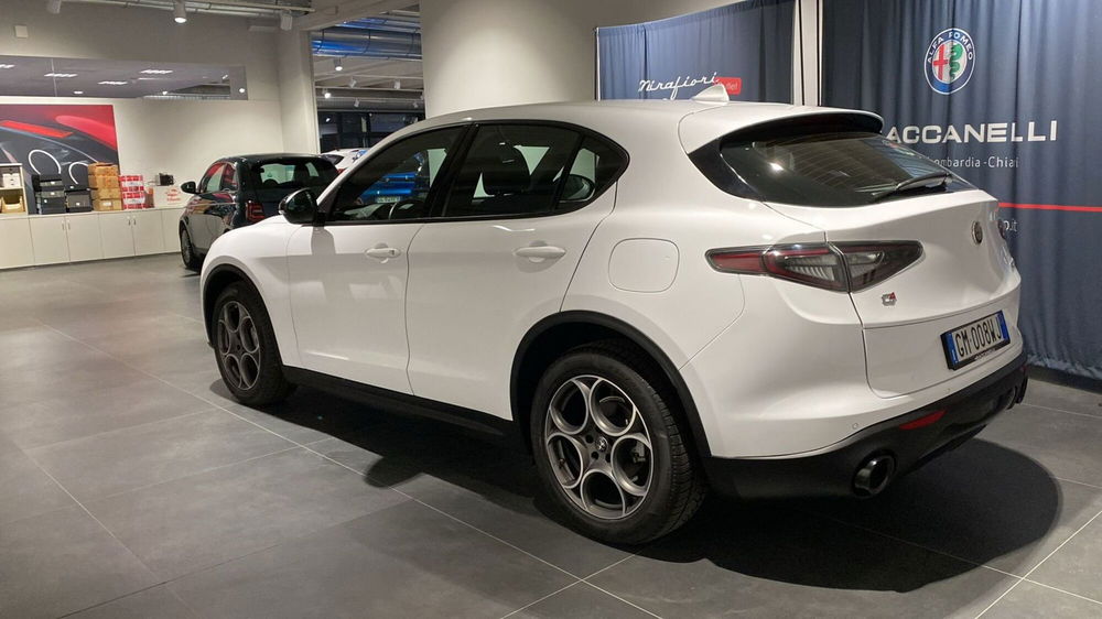 Alfa Romeo Stelvio usata a Bergamo (2)