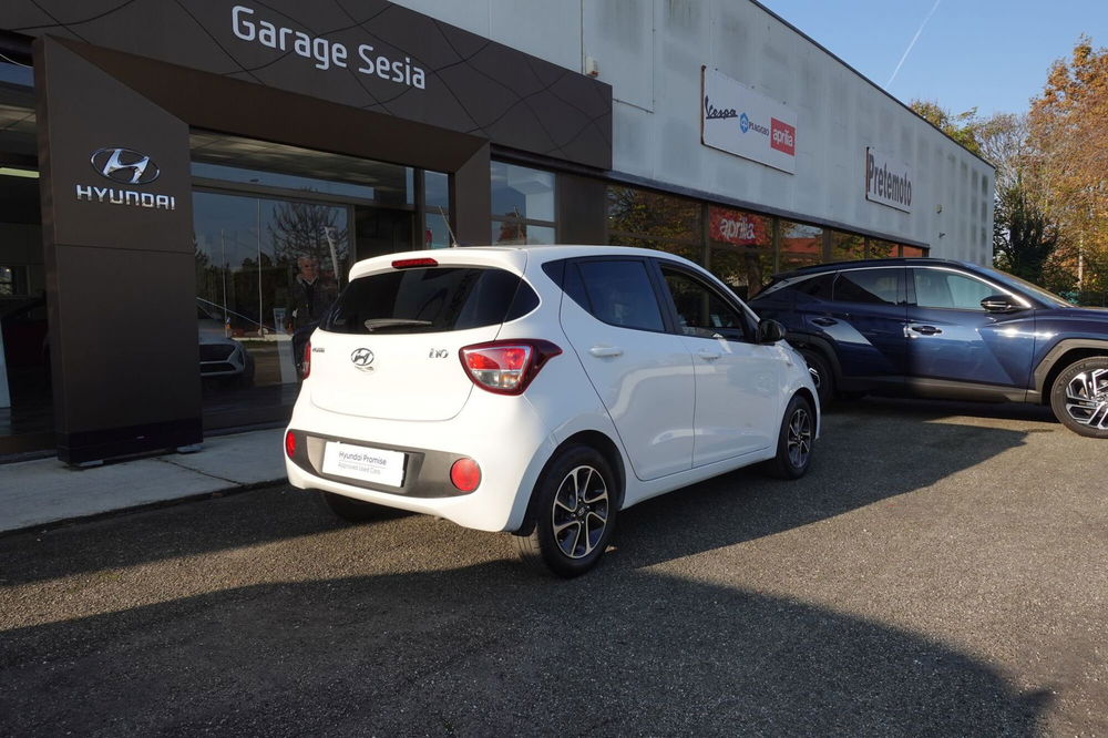 Hyundai i10 usata a Vercelli (6)