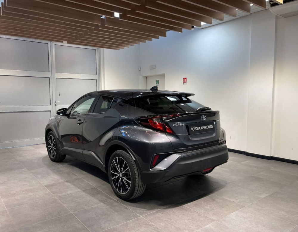 Toyota Toyota C-HR usata a Ferrara (17)