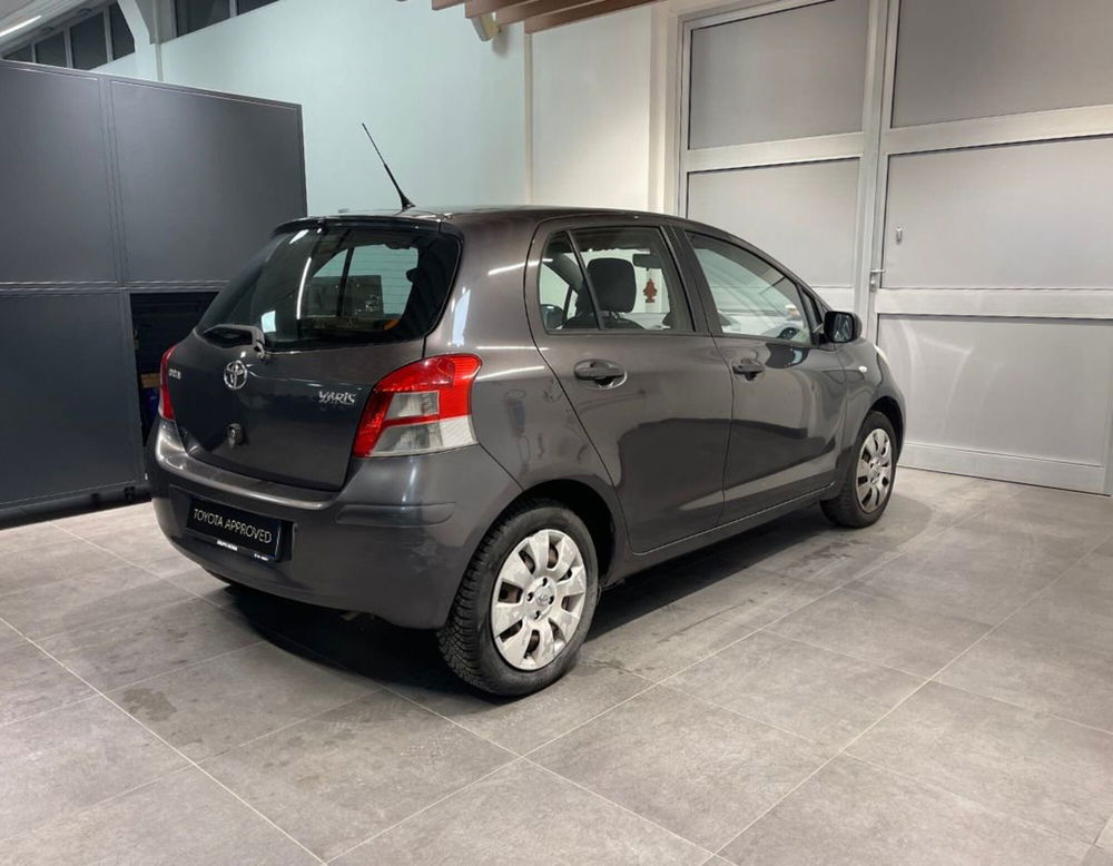 Toyota Yaris usata a Ferrara (16)