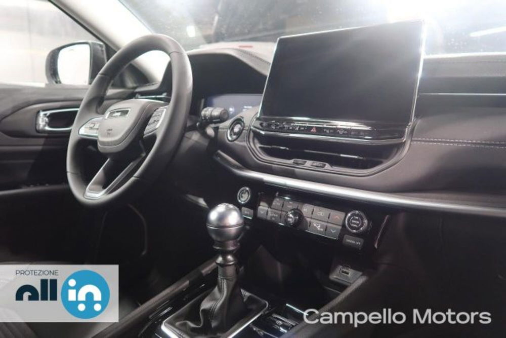 Jeep Compass nuova a Venezia (13)