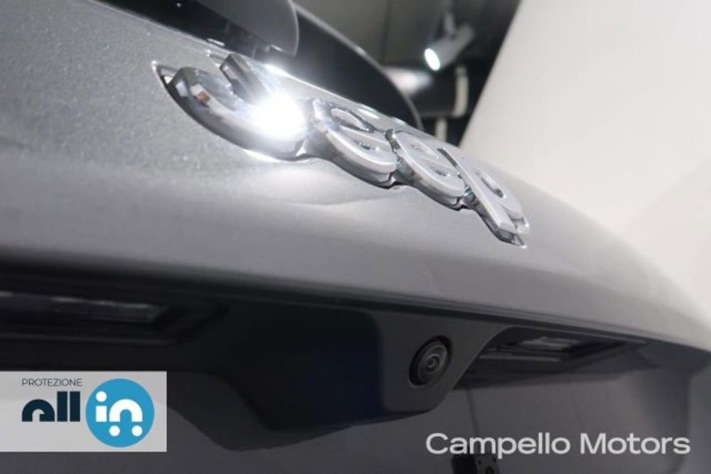 Jeep Compass nuova a Venezia (14)