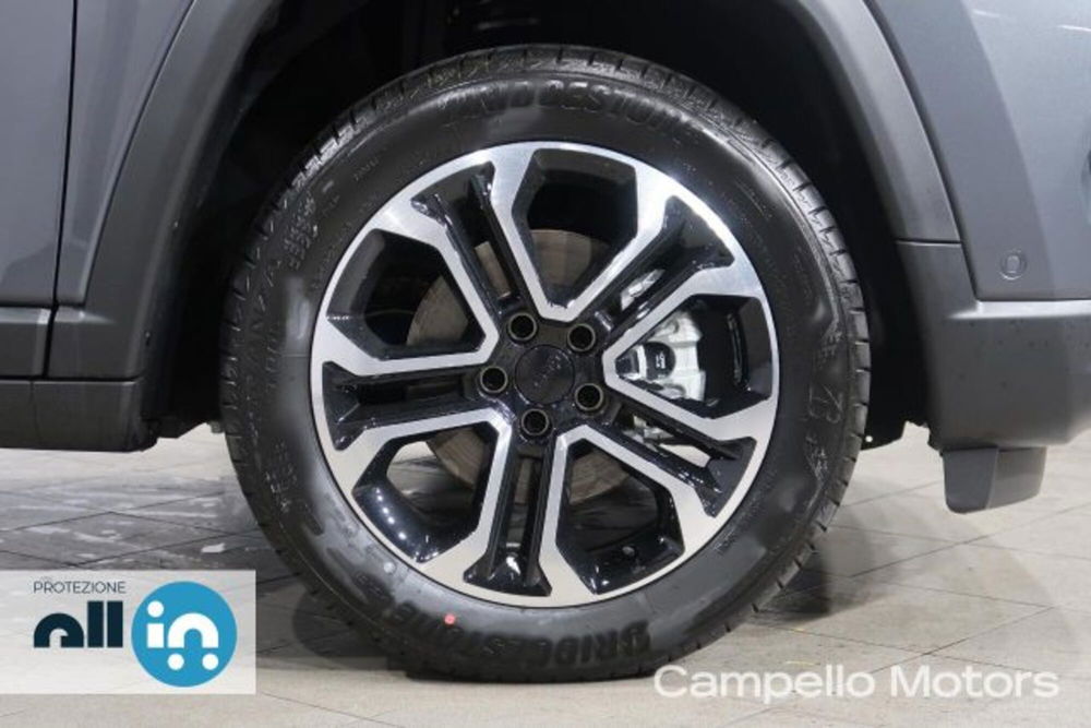 Jeep Compass nuova a Venezia (17)