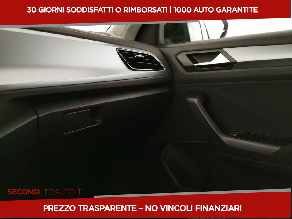 Volkswagen T-Roc nuova a Chieti (18)