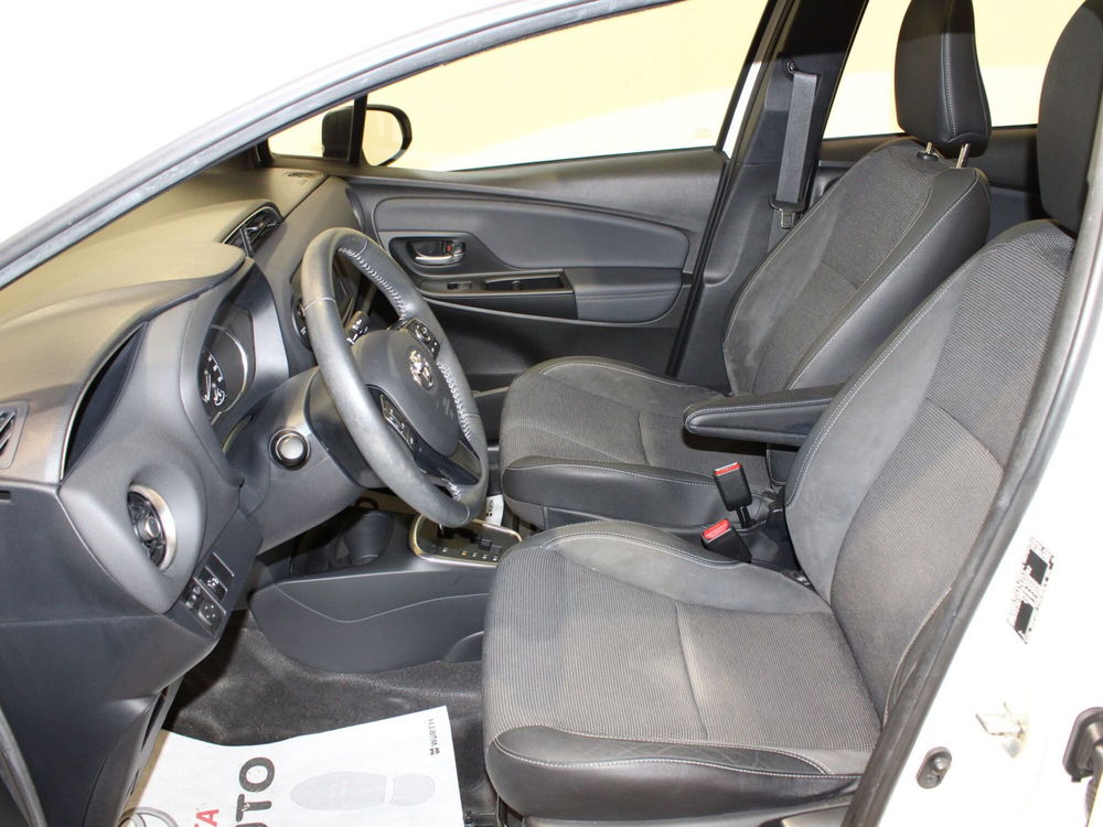 Toyota Yaris usata a Firenze (6)