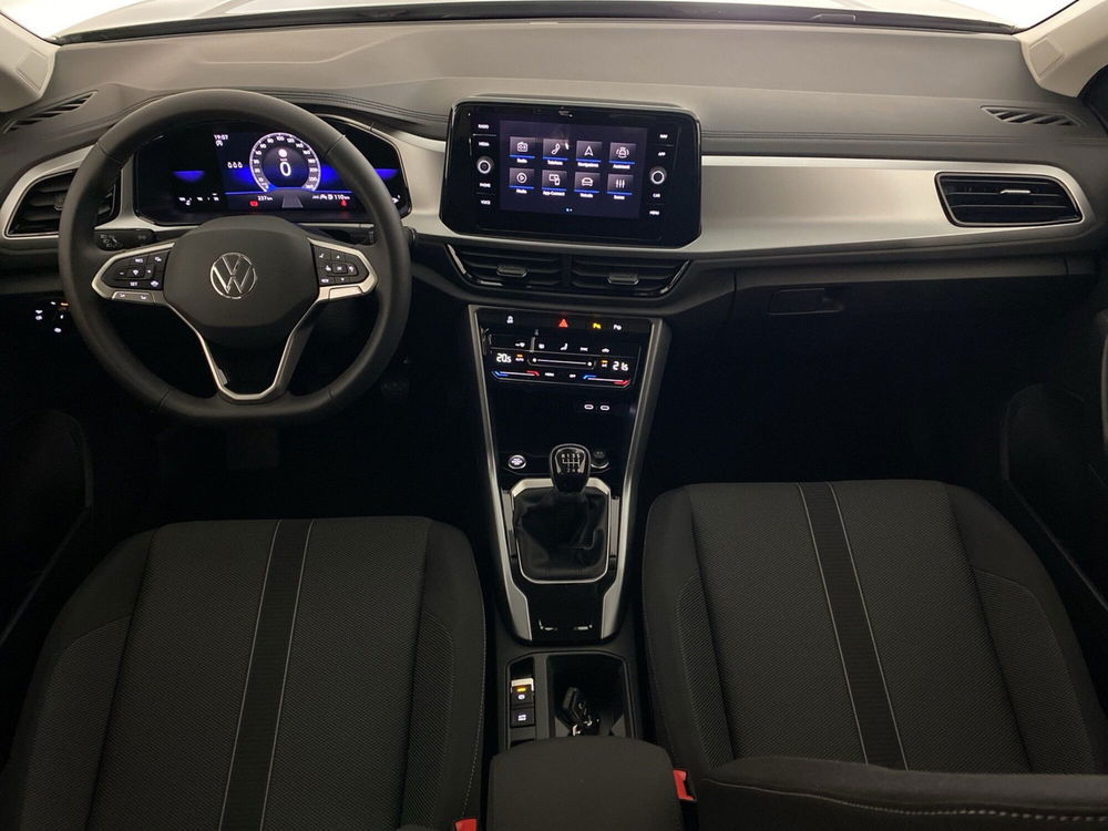 Volkswagen T-Roc nuova a Varese (11)