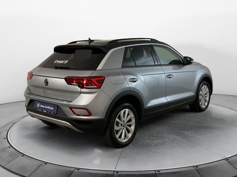 Volkswagen T-Roc nuova a Varese (6)