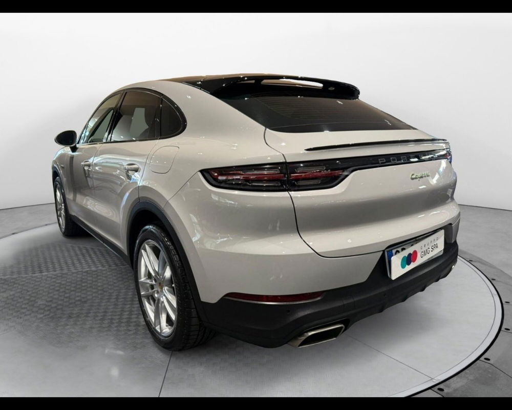 Porsche Cayenne usata a Firenze (9)