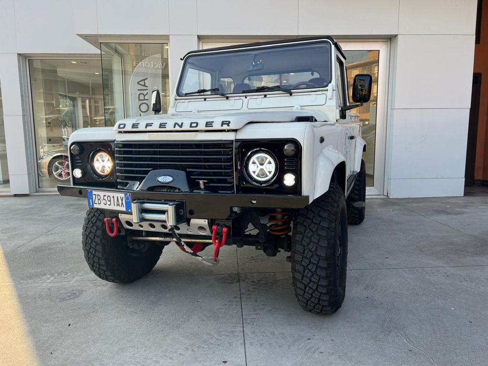 Land Rover Defender usata a Brescia (2)