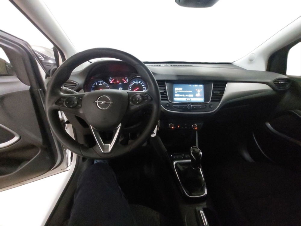 Opel Crossland X usata a Prato (13)