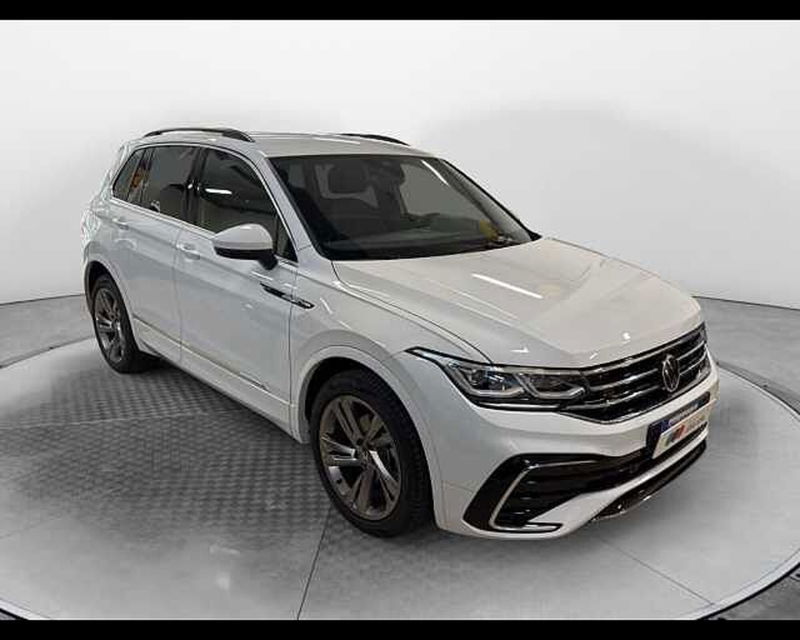 Volkswagen Tiguan 2.0 tdi R-Line 150cv dsg del 2022 usata a Prato