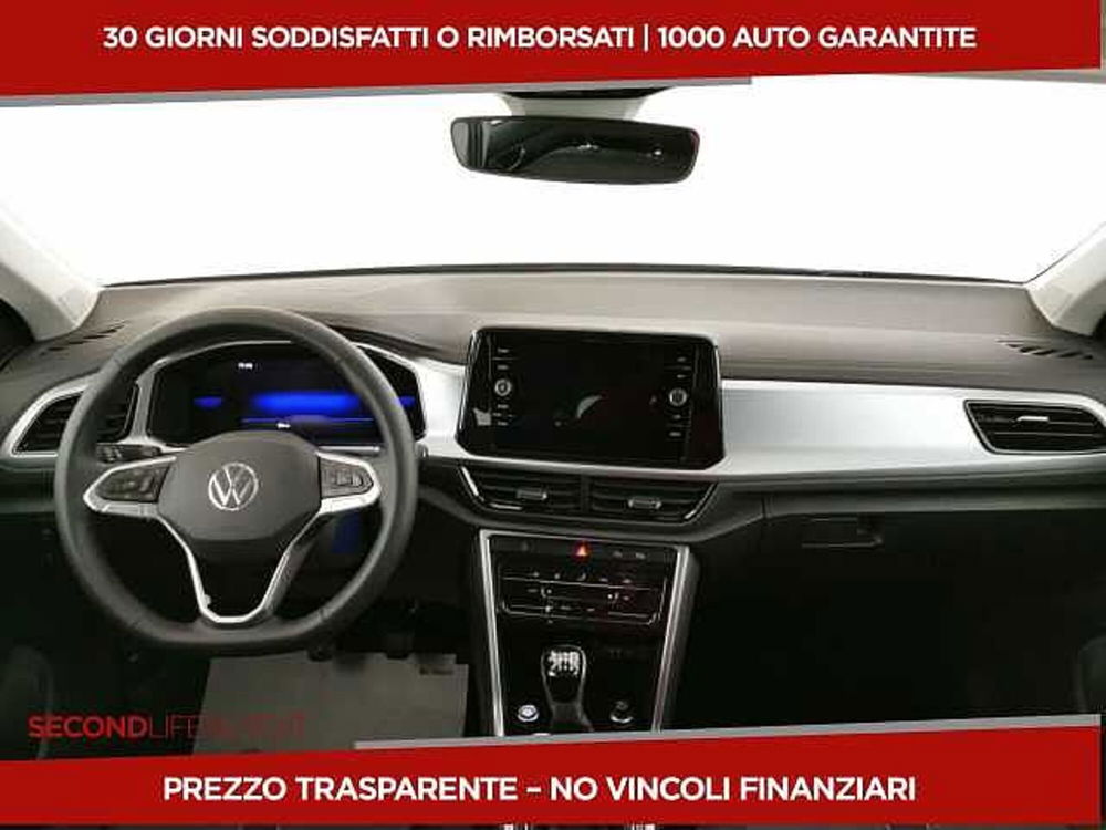 Volkswagen T-Roc nuova a Chieti (8)