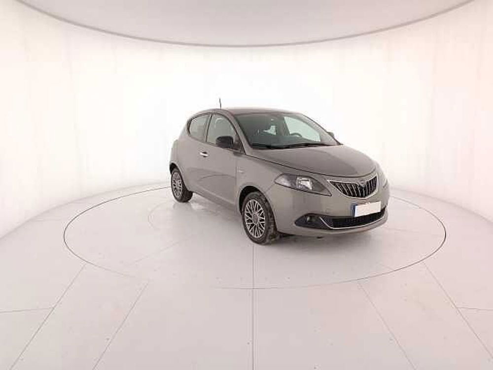 Lancia Ypsilon usata a Venezia (2)