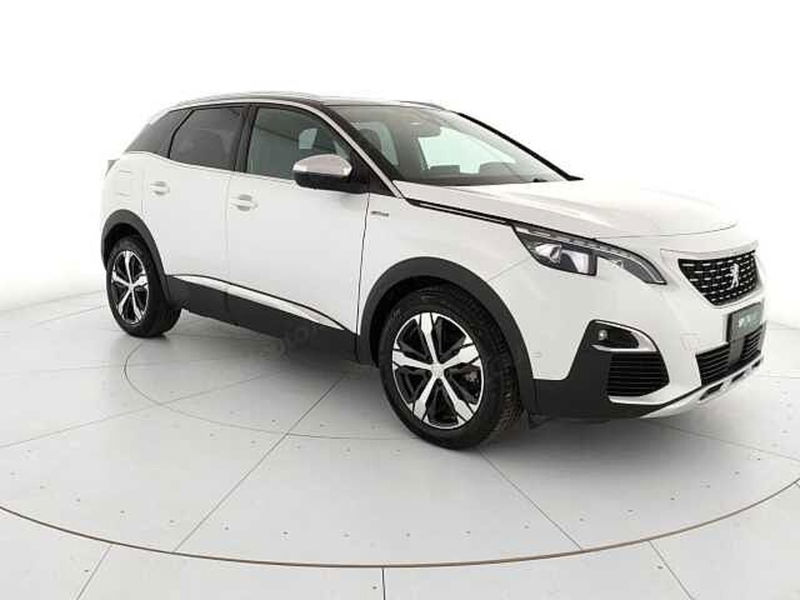 Peugeot 3008 BlueHDi 120 S&S EAT6 GT Line  del 2017 usata a Teverola