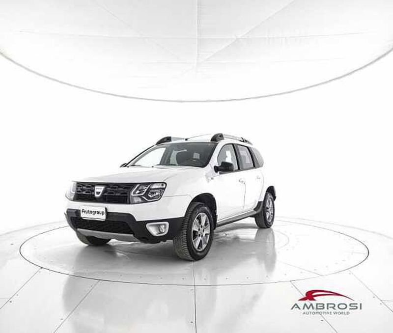 Dacia Duster 1.5 dCi 110CV 4x4 Laur&eacute;ate N1  del 2017 usata a Corciano