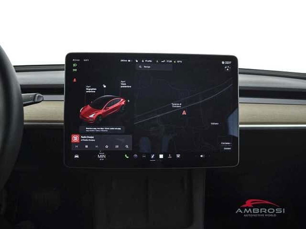 Tesla Model 3 usata a Viterbo (19)