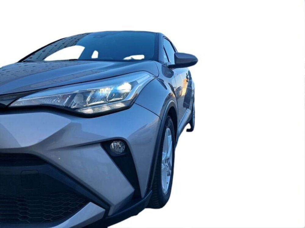 Toyota Toyota C-HR usata a Cagliari (4)