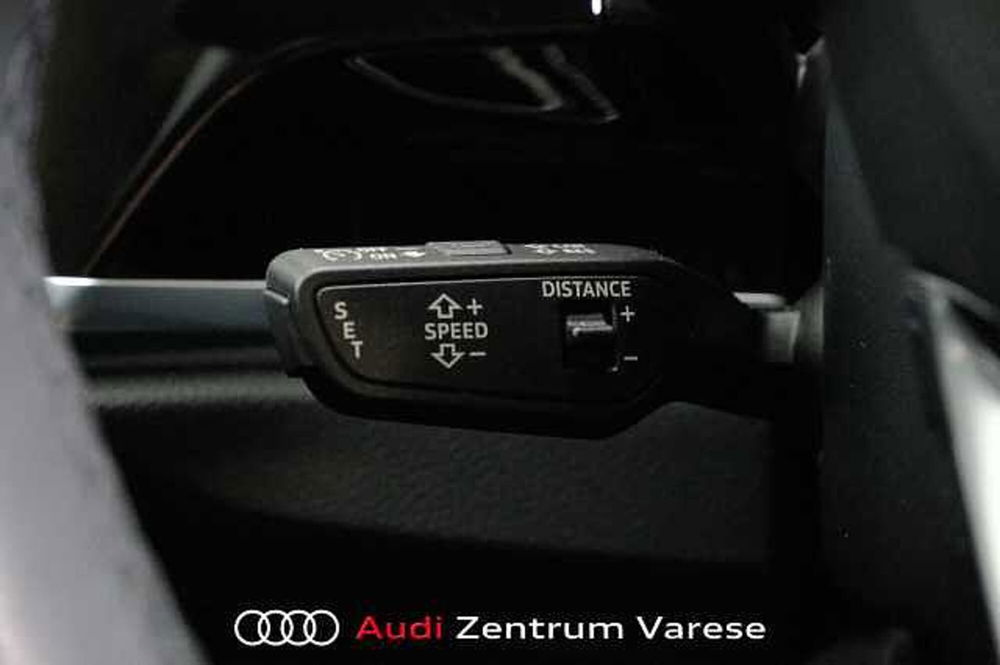 Audi Q3 Sportback usata a Varese (11)