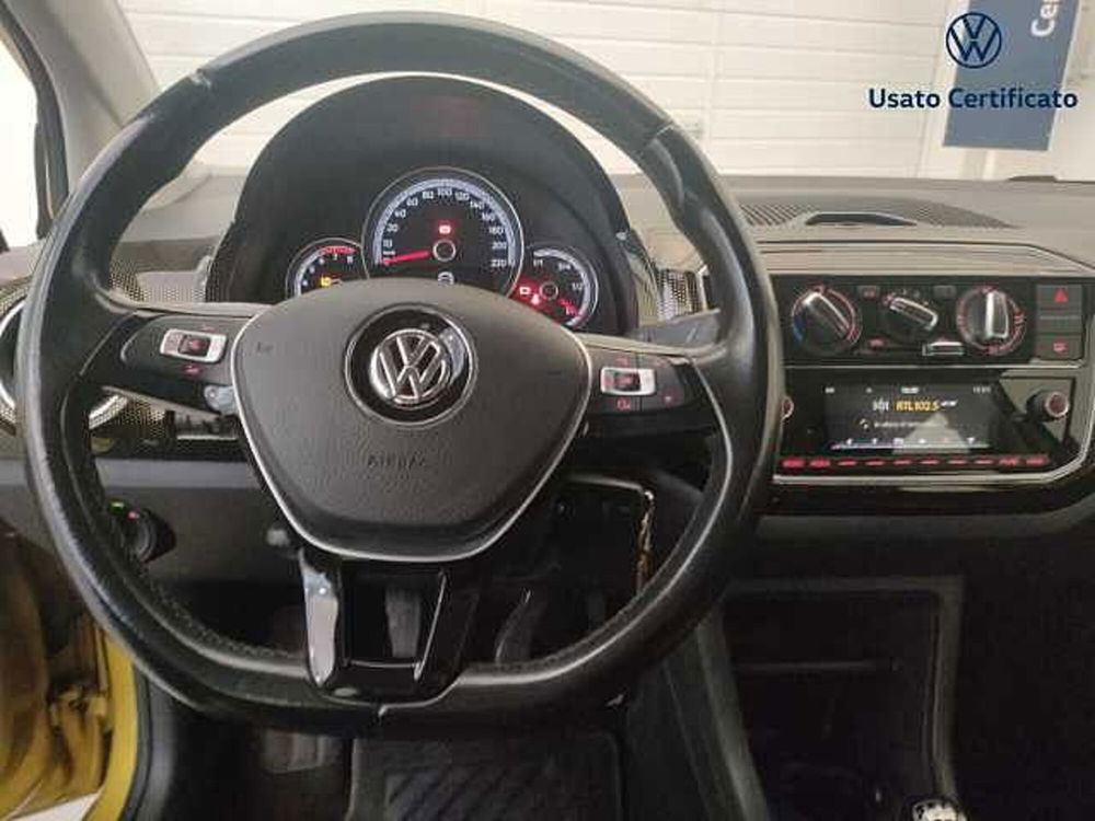 Volkswagen up! usata a Varese (12)