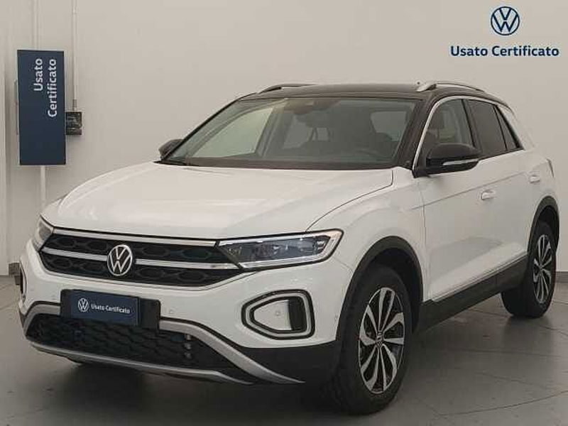 Volkswagen T-Roc 1.5 TSI ACT Style BlueMotion Technology  nuova a Busto Arsizio