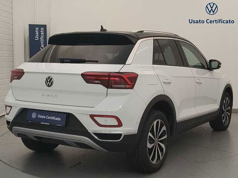 Volkswagen T-Roc nuova a Varese (5)