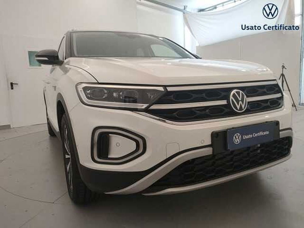 Volkswagen T-Roc nuova a Varese (6)