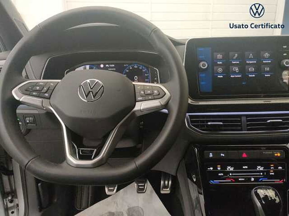 Volkswagen T-Cross nuova a Varese (12)