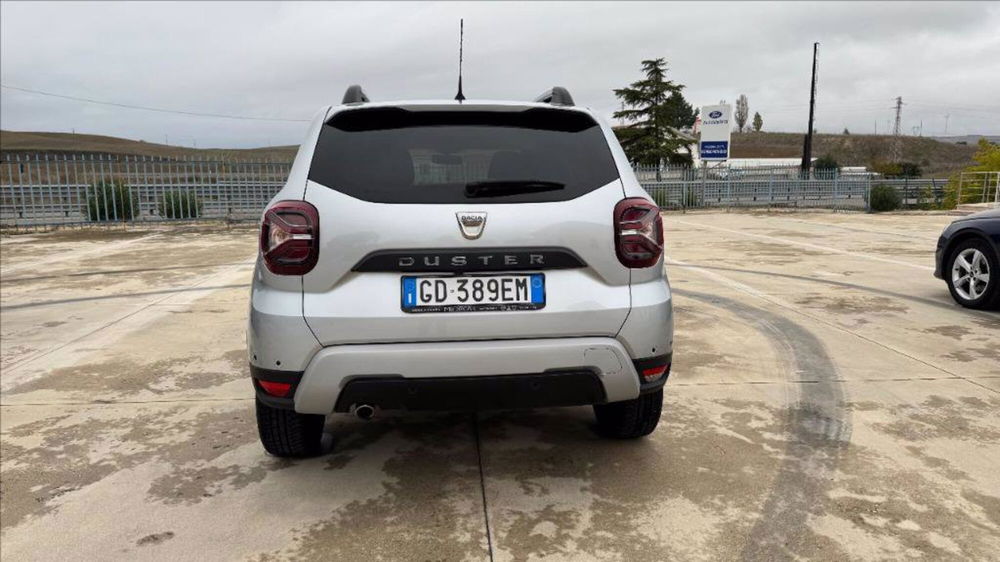 Dacia Duster usata a Matera (18)