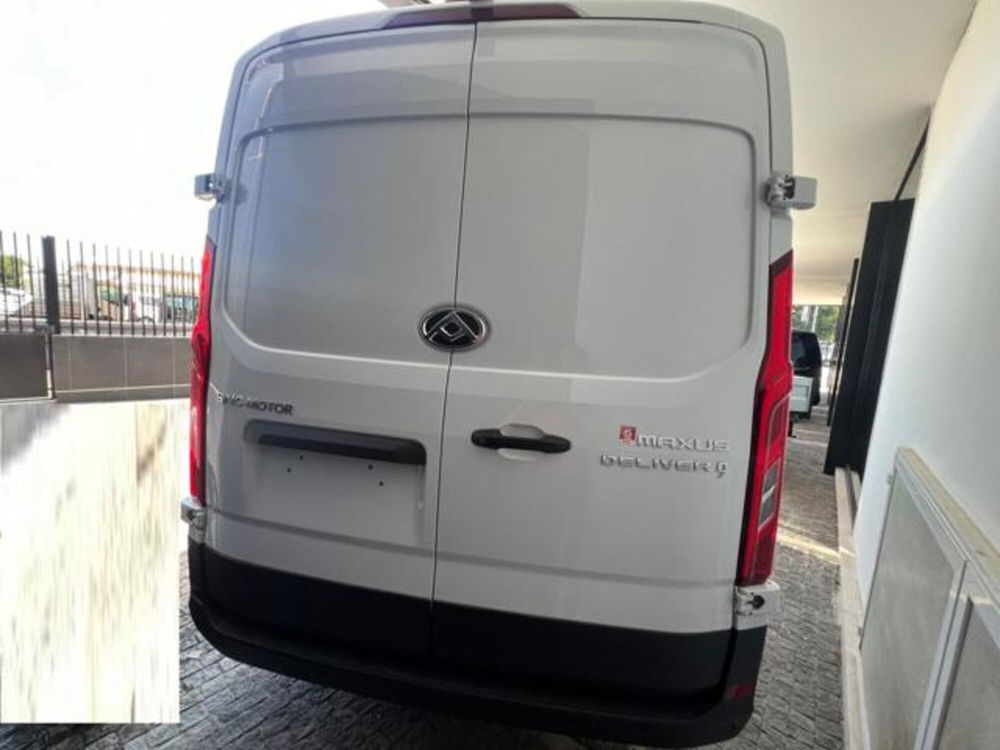 Maxus Deliver Furgone nuova a Napoli (4)