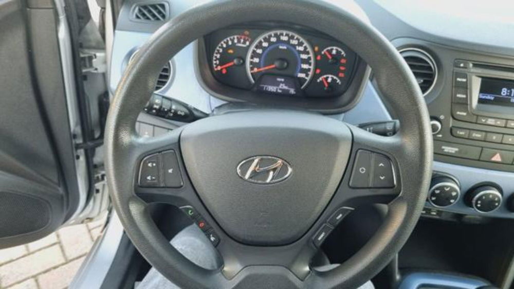 Hyundai i10 usata a Savona (18)