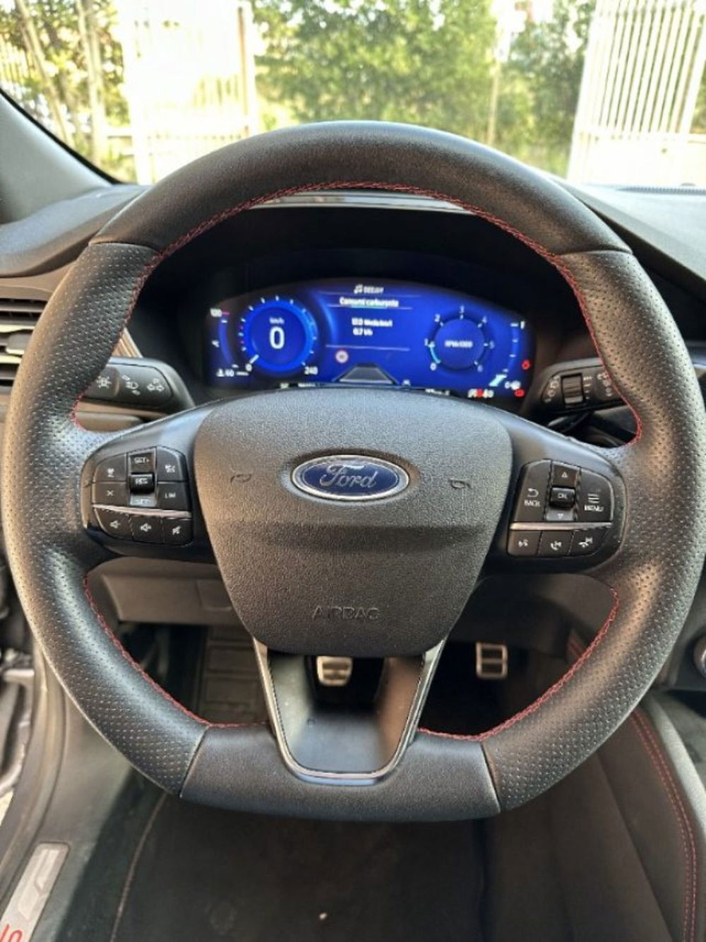 Ford Kuga usata a Roma (18)