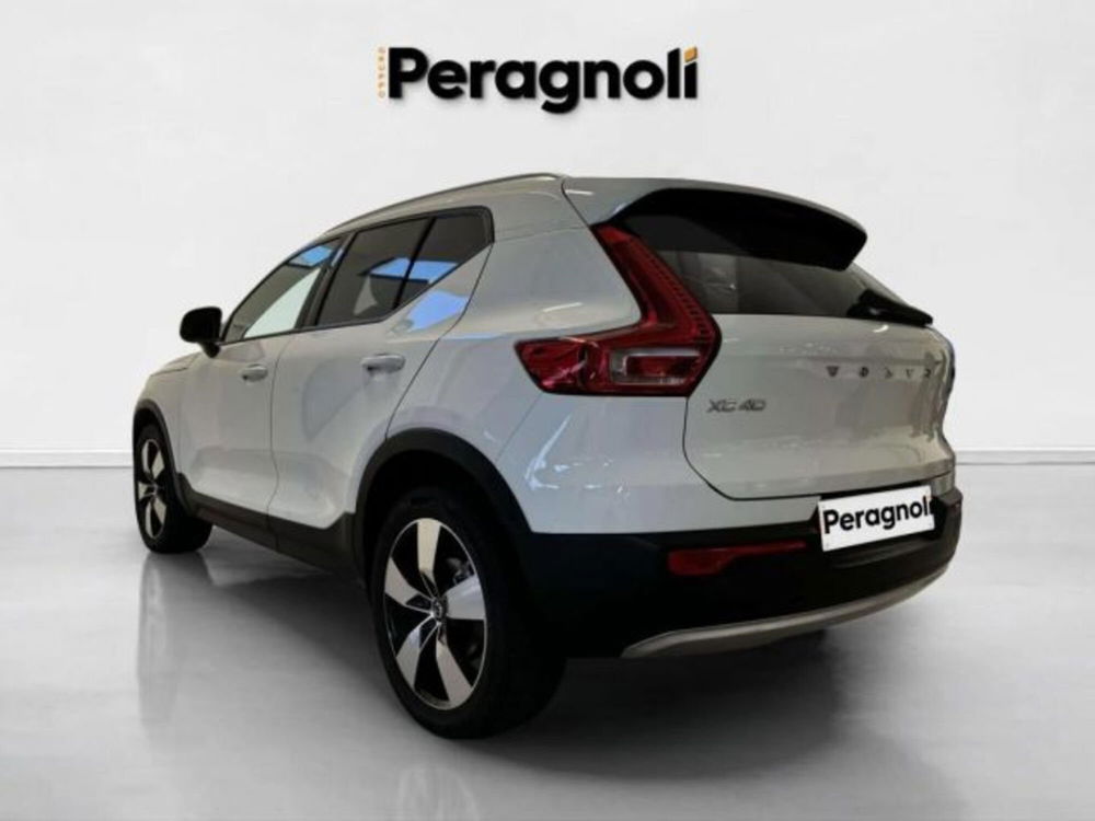 Volvo XC40 usata a Firenze (7)