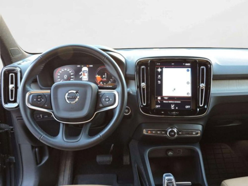 Volvo XC40 usata a Firenze (19)