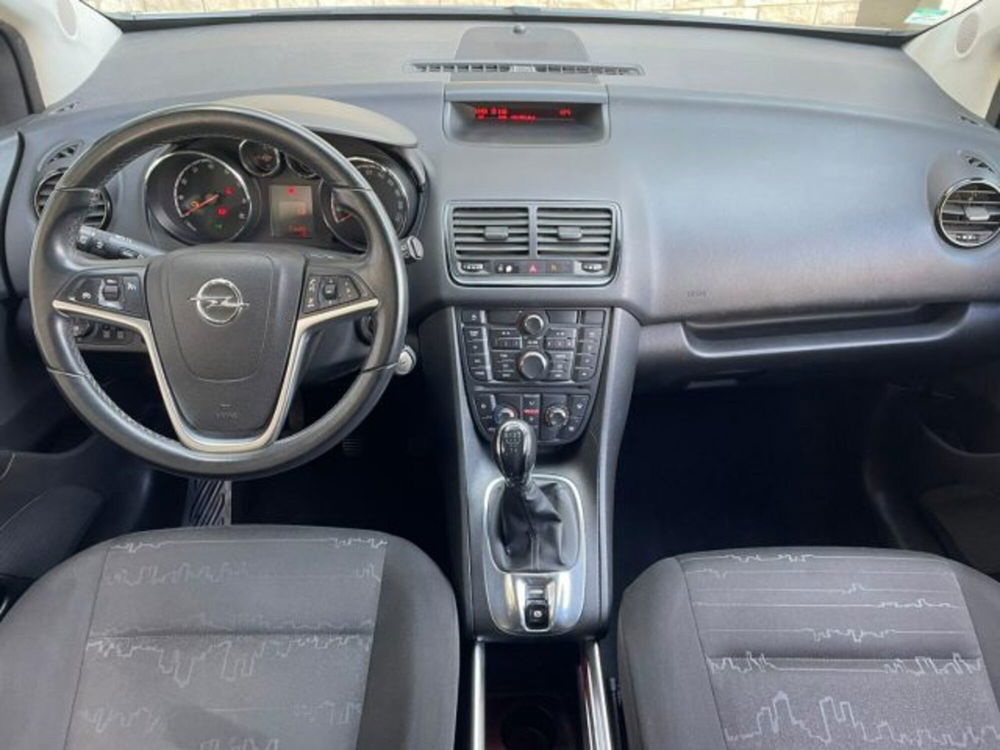 Opel Meriva usata a Perugia (10)