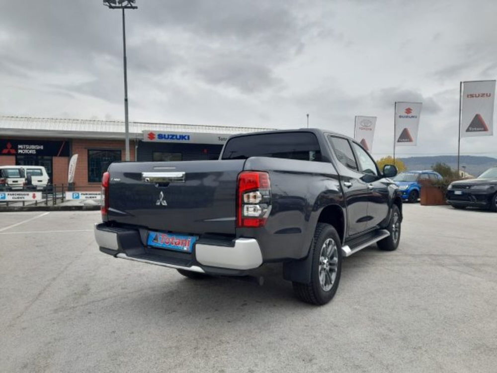 Mitsubishi L200 nuova a L'Aquila (5)