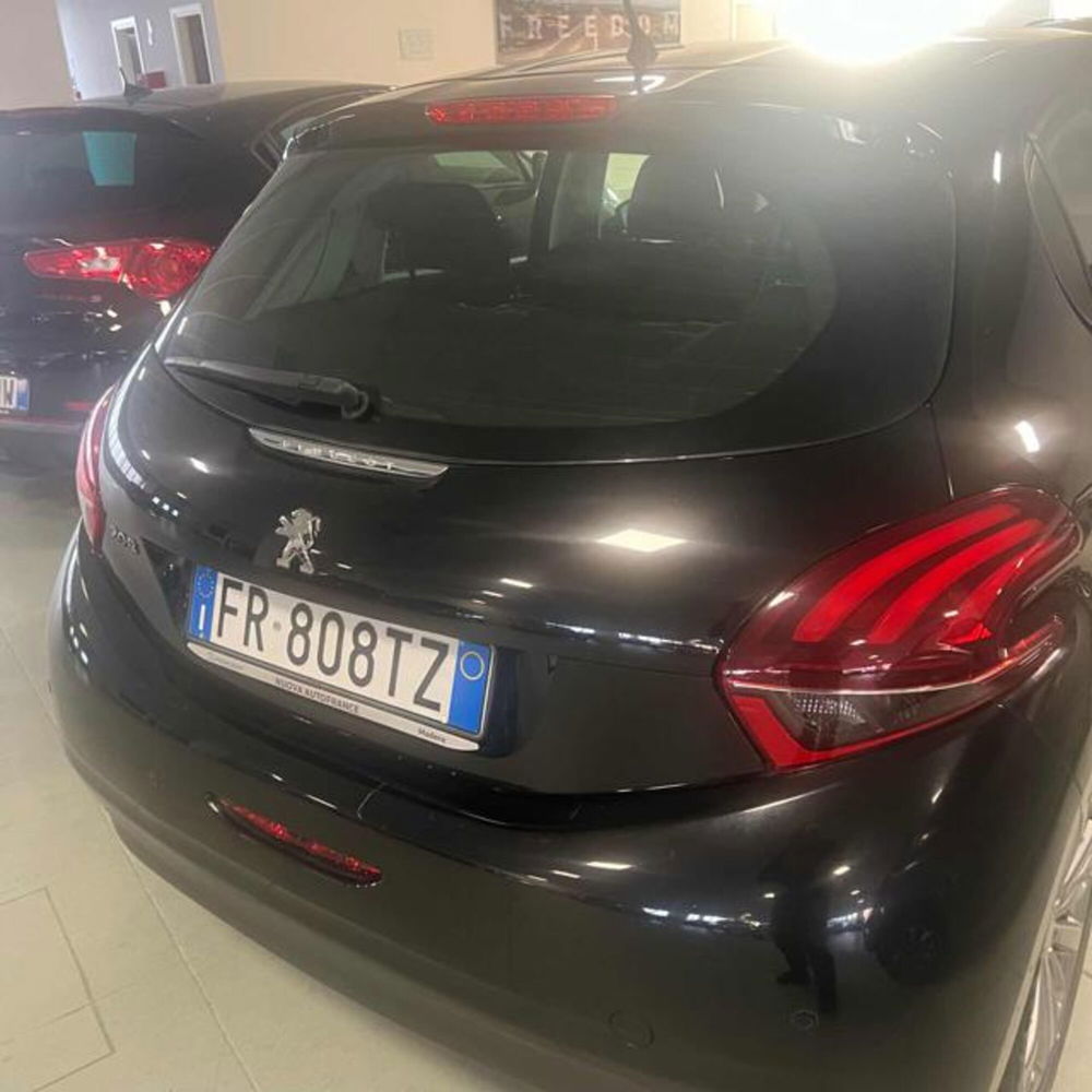 Peugeot 208 usata a Ferrara (4)