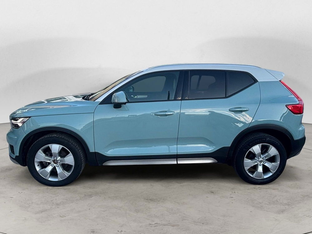 Volvo XC40 usata a Bari (5)