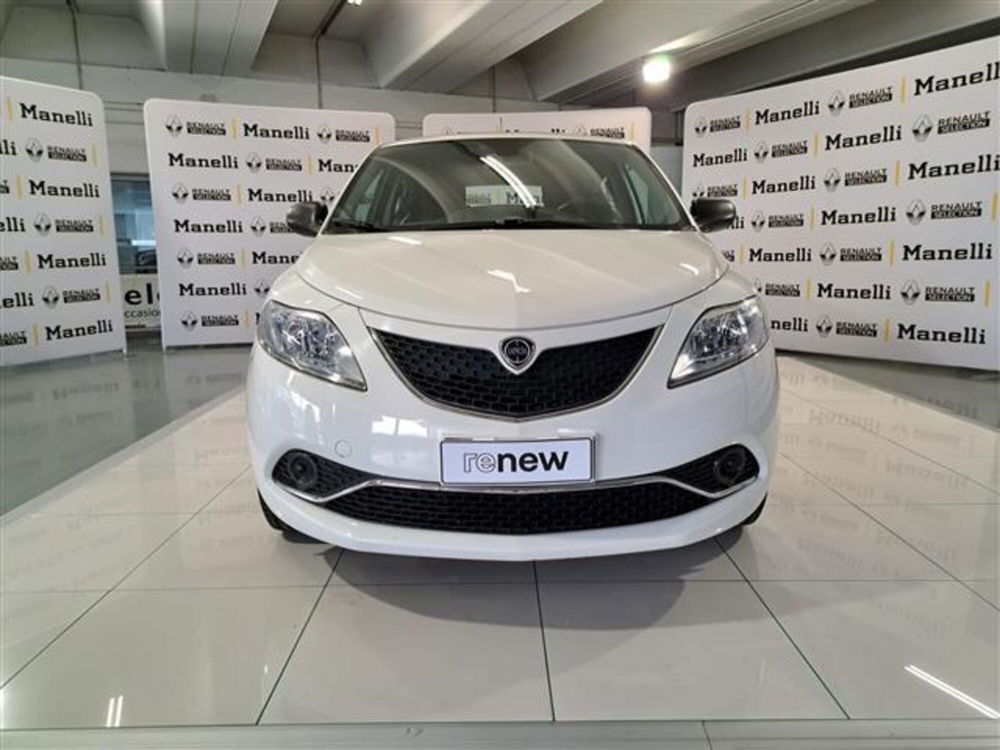 Lancia Ypsilon usata a Brescia (6)