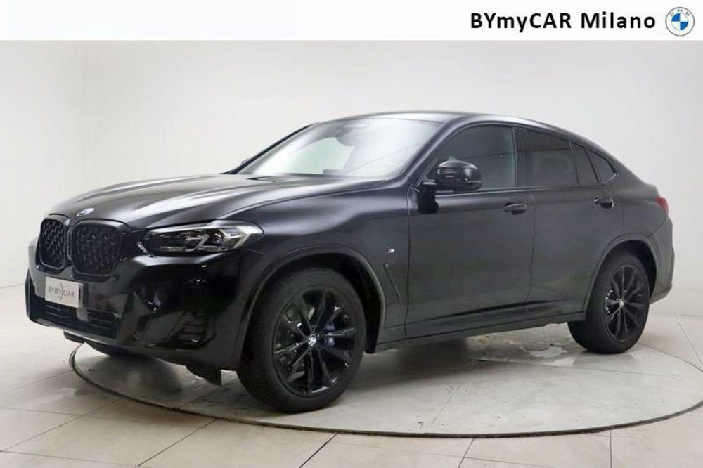 BMW X4 nuova a Milano