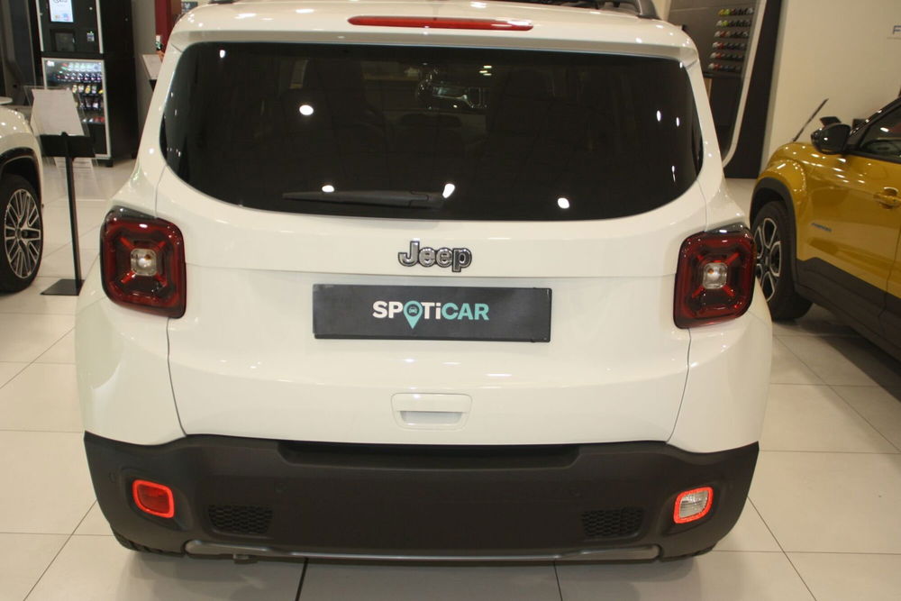 Jeep Renegade nuova a Catania (6)