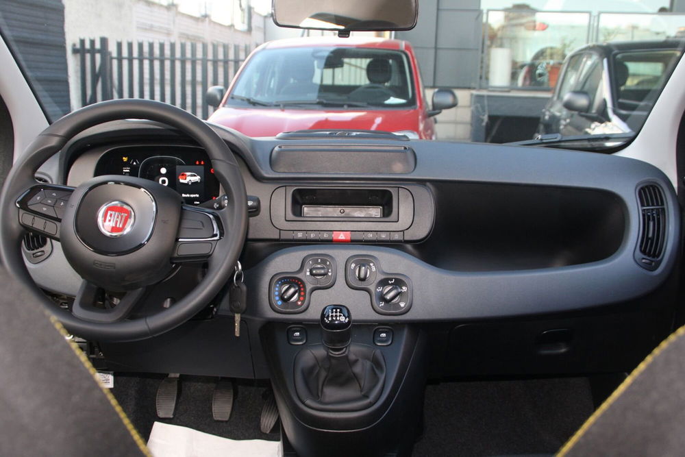 Fiat Panda Cross nuova a Catania (11)