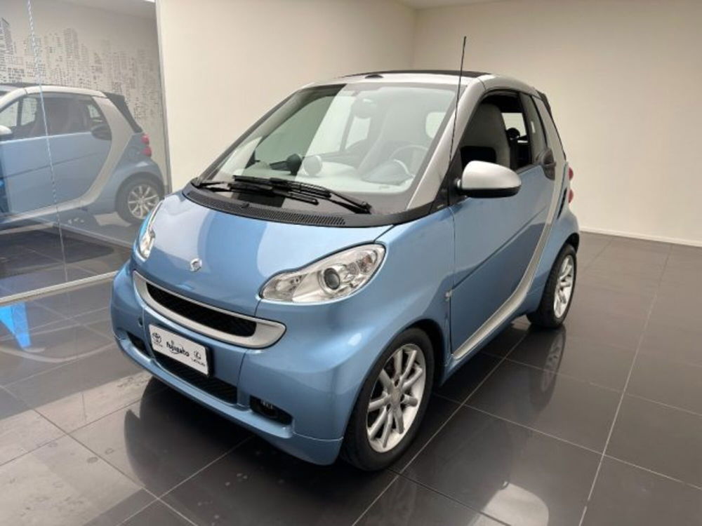 smart Fortwo Cabrio usata a Cuneo